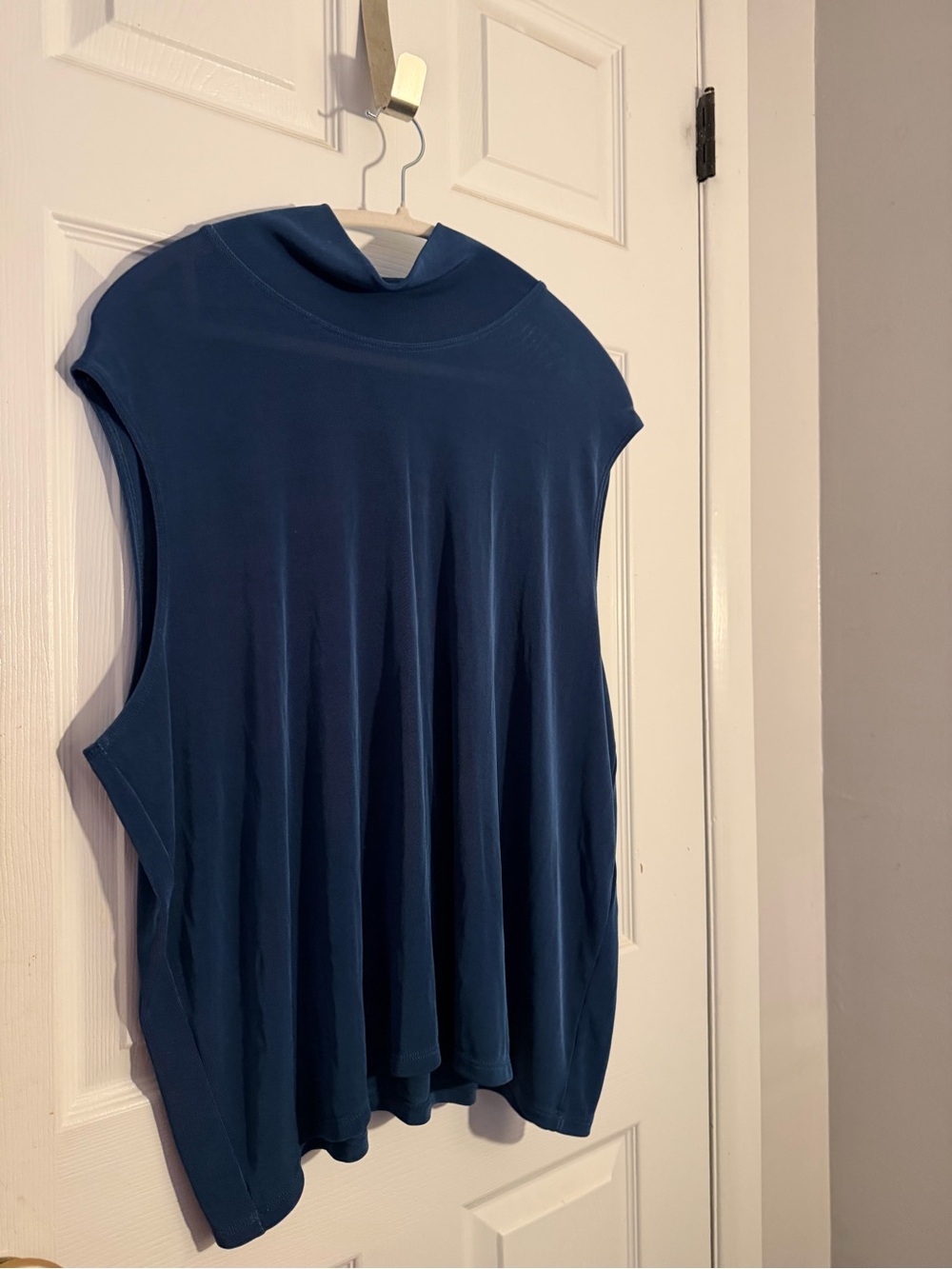 Sleeveless Funnel Neck Blouse in Deep Teal
